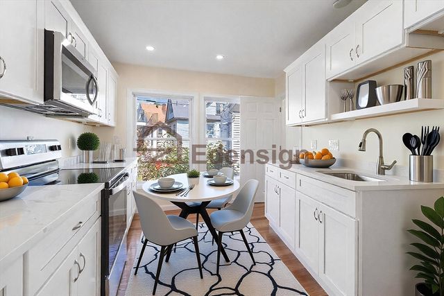 1 Glenwood St 4, Malden, MA 02148