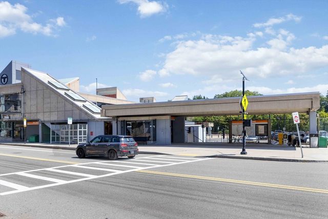 1 Glenwood St 4, Malden, MA 02148