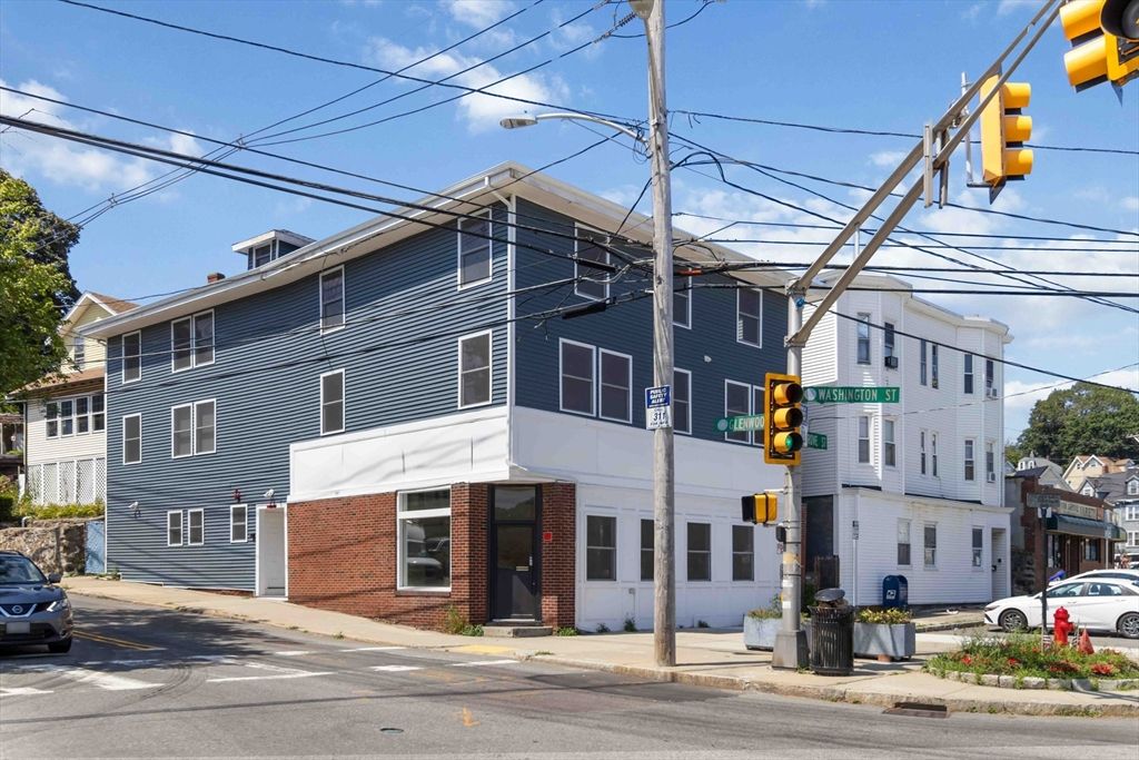 1 Glenwood St 4, Malden, MA 02148