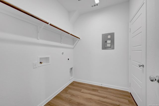 1164 Limestone Ridge, Seguin, TX 78155