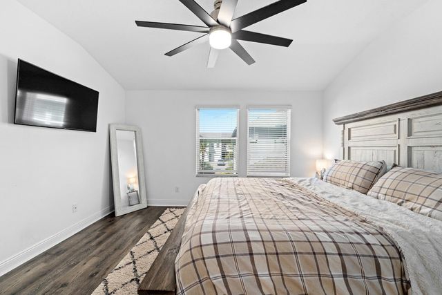 2444 FOGGY CREEK CIRCLE, Clearwater, FL 33764