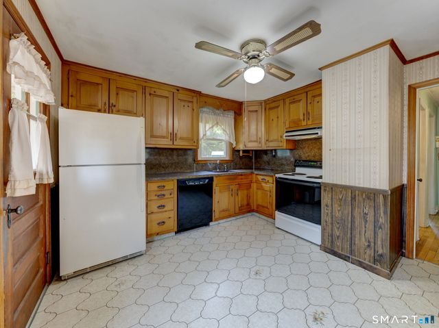 61 Berkley Avenue, Southington, CT 06489