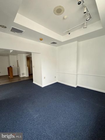 2501-03-00 S BROAD ST, Philadelphia, PA 19148