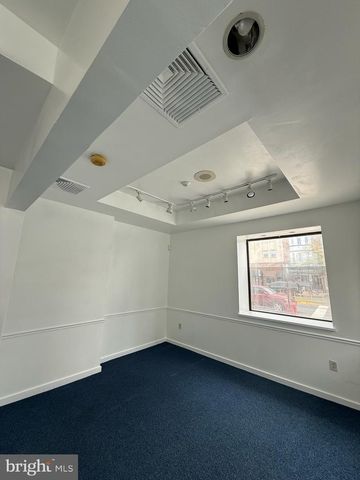 2501-03-00 S BROAD ST, Philadelphia, PA 19148