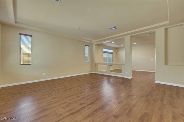 9728 Golden Thread Court, Las Vegas, NV 89141