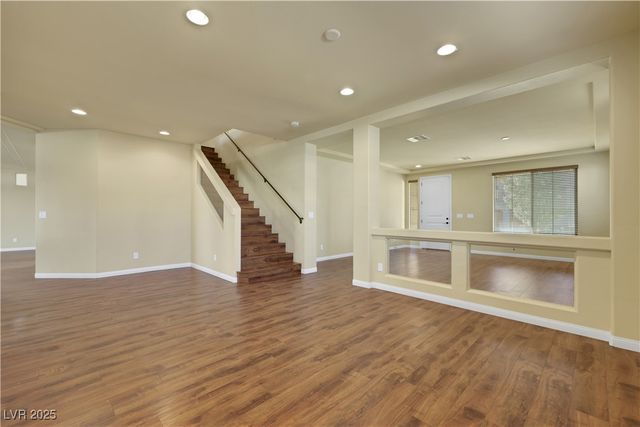 9728 Golden Thread Court, Las Vegas, NV 89141