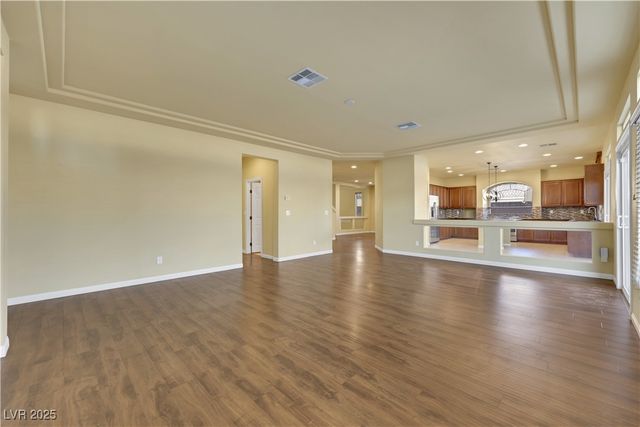 9728 Golden Thread Court, Las Vegas, NV 89141