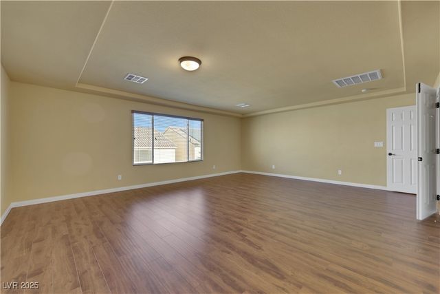 9728 Golden Thread Court, Las Vegas, NV 89141