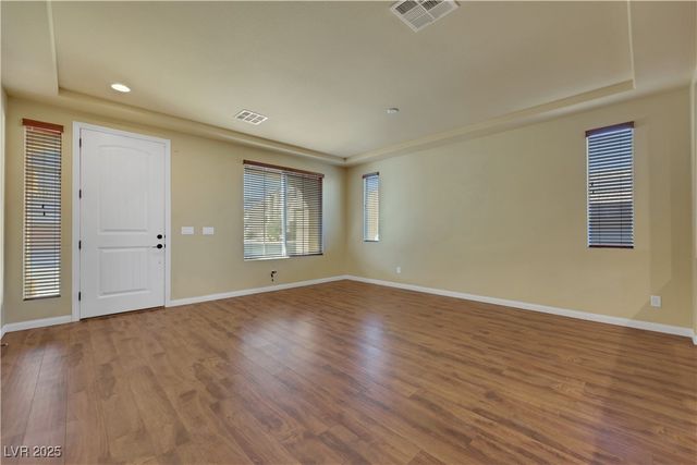 9728 Golden Thread Court, Las Vegas, NV 89141