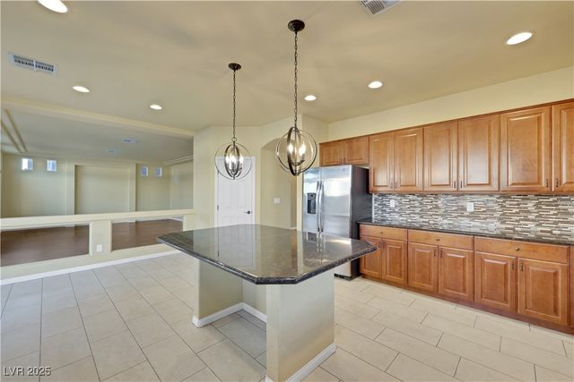 9728 Golden Thread Court, Las Vegas, NV 89141