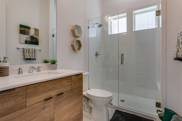 2239 Lovedale Avenue 105, Dallas, TX 75235