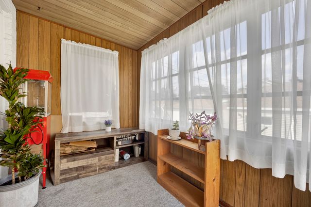 7807 W Cressett Drive W, Elmwood Park, IL 60707