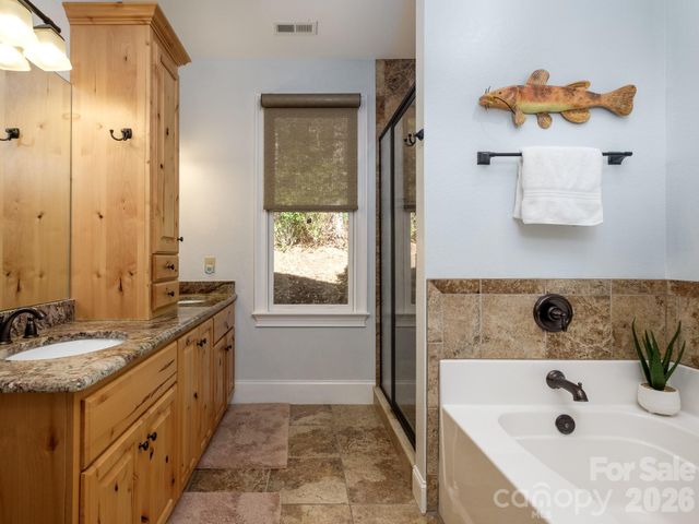 674 Soquili Drive, Brevard, NC 28712