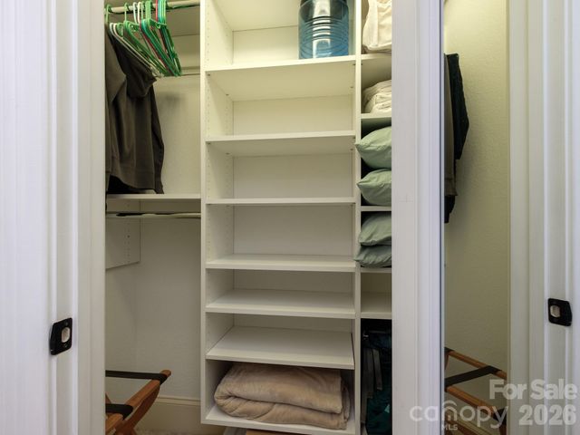 674 Soquili Drive, Brevard, NC 28712