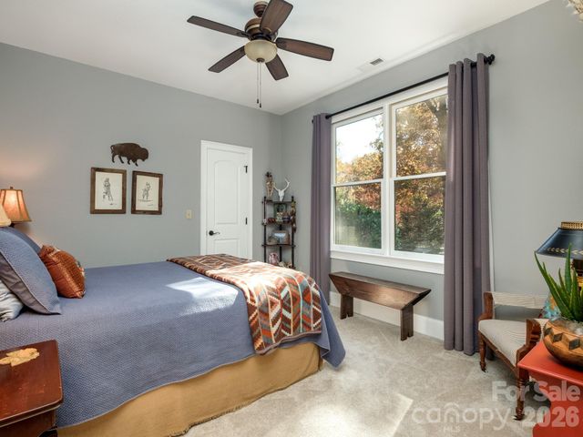 674 Soquili Drive, Brevard, NC 28712