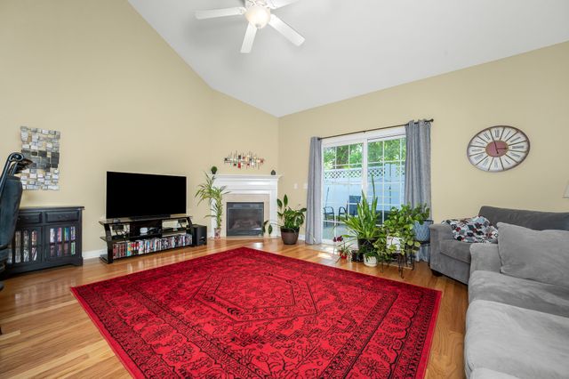 2342 N Tennessee Blvd Apt 601, Murfreesboro, TN 37130