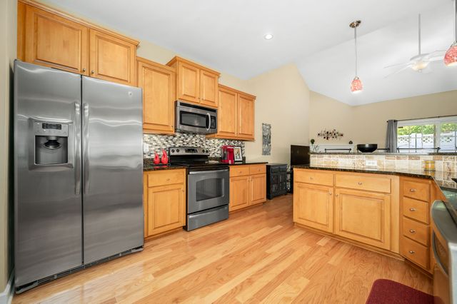 2342 N Tennessee Blvd Apt 601, Murfreesboro, TN 37130