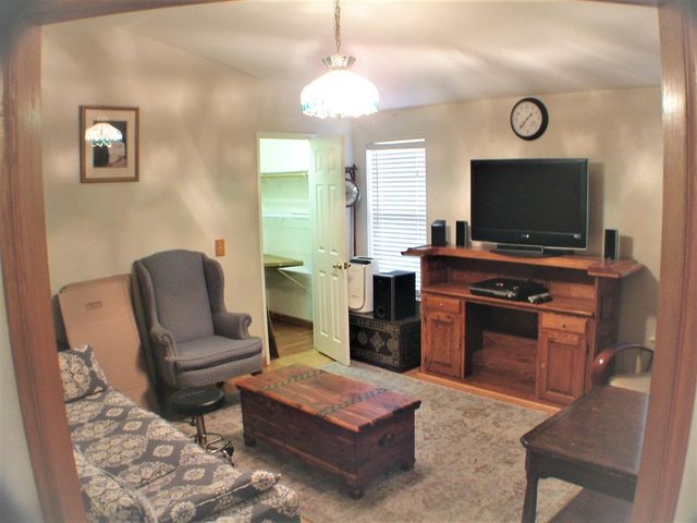 3032 OAKBRIDGE Drive 3032, San Jose, CA 95121