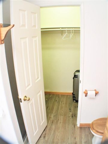 3032 OAKBRIDGE Drive 3032, San Jose, CA 95121