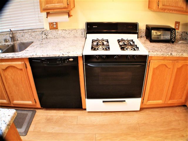 3032 OAKBRIDGE Drive 3032, San Jose, CA 95121