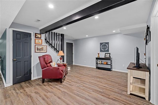 13212 W 84th Street, Lenexa, KS 66215