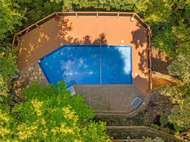 13212 W 84th Street, Lenexa, KS 66215