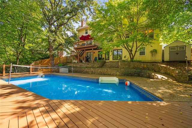 13212 W 84th Street, Lenexa, KS 66215