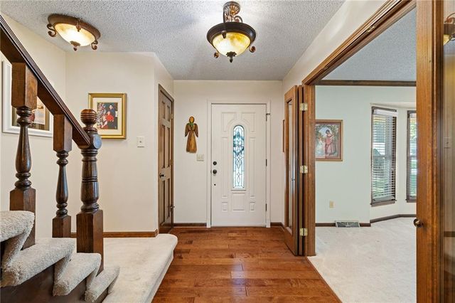 13212 W 84th Street, Lenexa, KS 66215