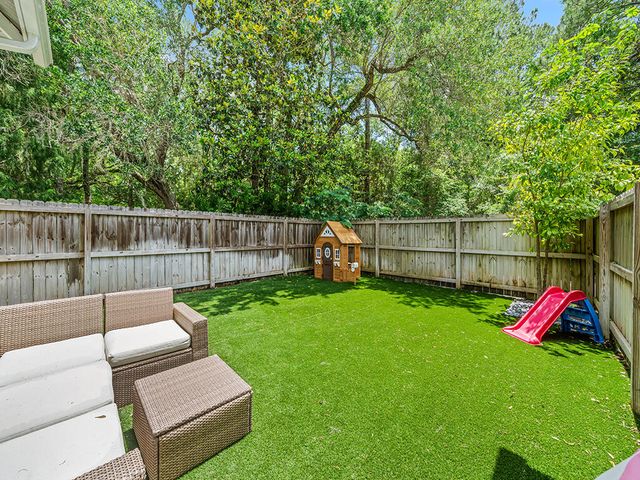 374 E Mitchell Avenue, Santa Rosa Beach, FL 32459
