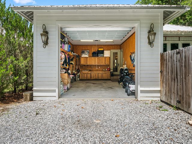 374 E Mitchell Avenue, Santa Rosa Beach, FL 32459