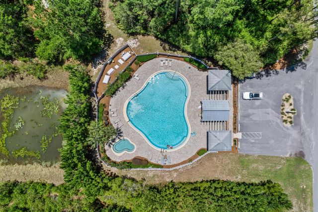 374 E Mitchell Avenue, Santa Rosa Beach, FL 32459
