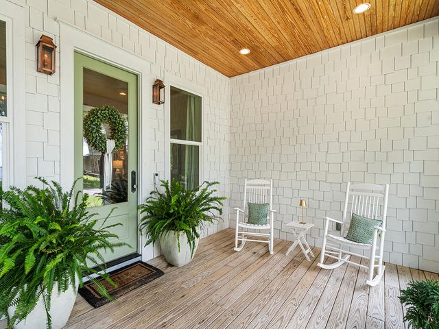 374 E Mitchell Avenue, Santa Rosa Beach, FL 32459