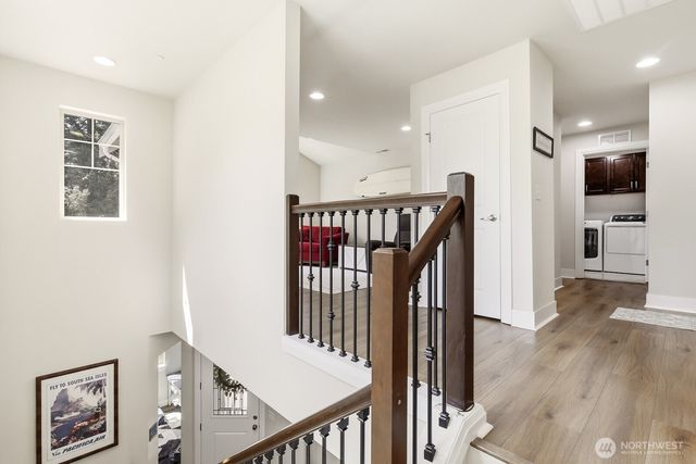 7430 NE 202nd Place, Kenmore, WA 98028