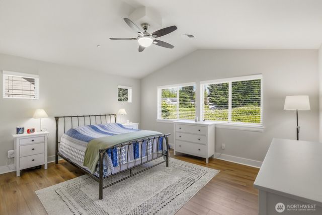 7430 NE 202nd Place, Kenmore, WA 98028