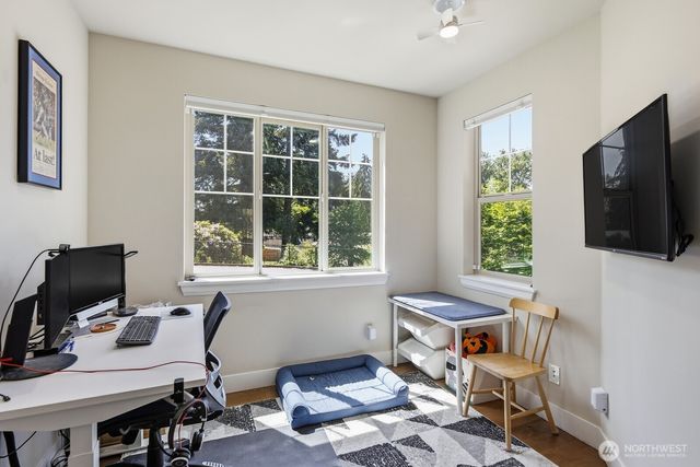 7430 NE 202nd Place, Kenmore, WA 98028