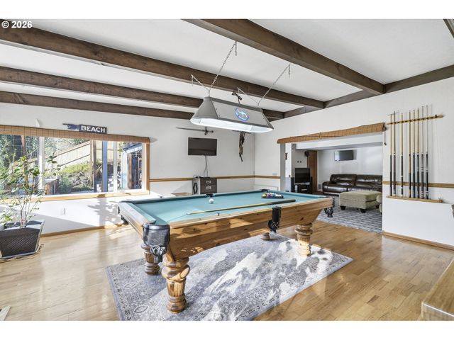 28236 HIST. COLUMBIA RIVER Hwy, Troutdale, OR 97060