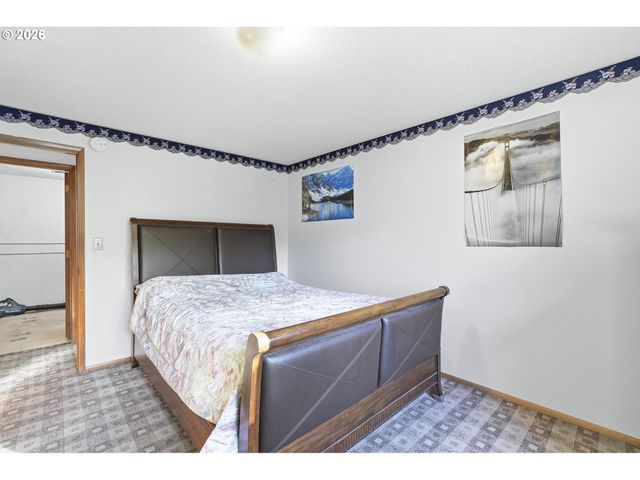 28236 HIST. COLUMBIA RIVER Hwy, Troutdale, OR 97060