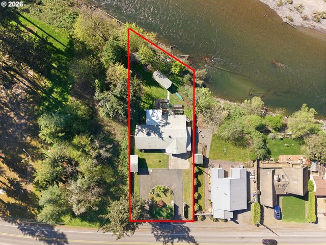 28236 HIST. COLUMBIA RIVER Hwy, Troutdale, OR 97060