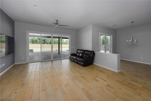 7026 Appaloosa Ridge Street, Las Vegas, NV 89131