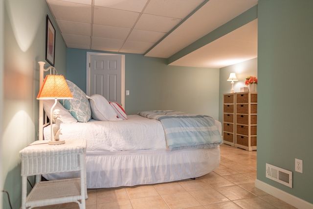 121 Salt Rock Rd, Barnstable, MA 02630