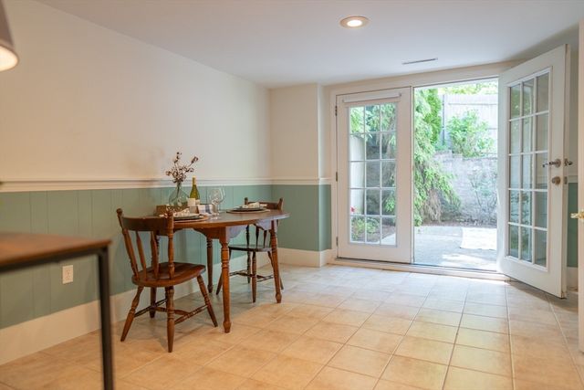 121 Salt Rock Rd, Barnstable, MA 02630