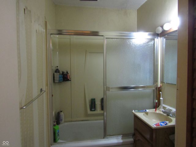 1802 Eastwood Drive, Crawfordsville, IN 47933