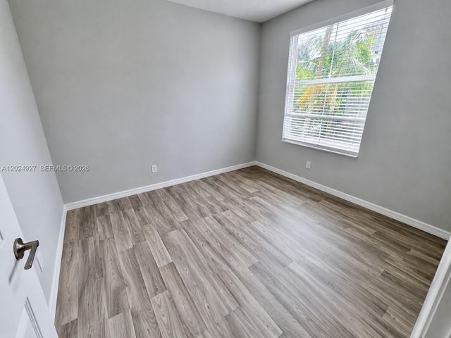 3909 White Peacock Ln, Coconut Creek, FL 33073