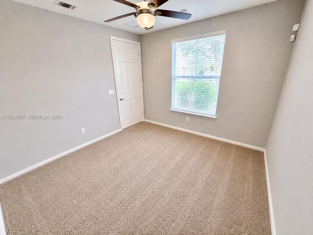 3909 White Peacock Ln, Coconut Creek, FL 33073