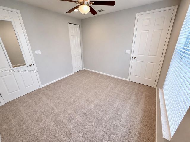 3909 White Peacock Ln, Coconut Creek, FL 33073
