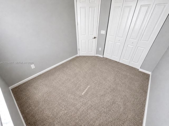 3909 White Peacock Ln, Coconut Creek, FL 33073