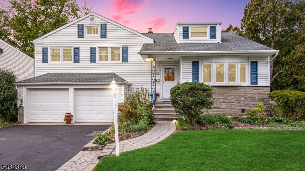 77 Parkside Rd, Plainfield City, NJ 07060