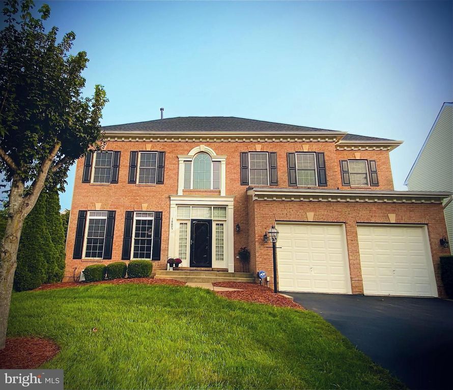 18805 HUNDRED ACRE LN, Triangle, VA 22172