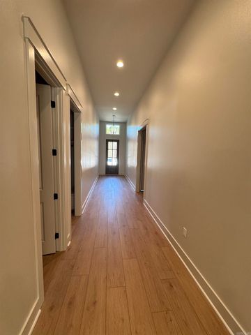 129 Kinley Loop, Little Rock, AR 72223