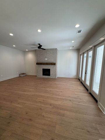 129 Kinley Loop, Little Rock, AR 72223